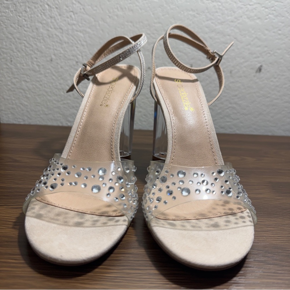 Shoedazzle Women Dress Sandals I See You Beige Size 8.5 LPN 0198 85 9380